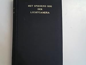 Seller image for Het spiedend oog der luchtcamera. 170 luchtfoto's met toelichtende tekst. for sale by Antiquariat Bookfarm