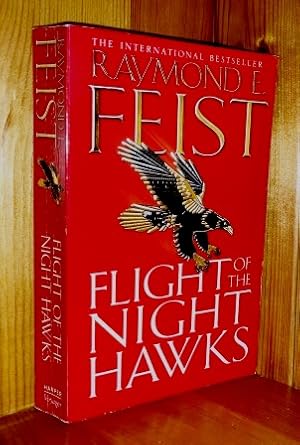 Bild des Verkufers fr Flight Of The Night Hawks: 1st in the 'Riftwar: Darkwar' series of books zum Verkauf von bbs