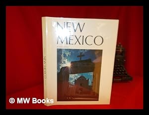 Immagine del venditore per New Mexico : Photography / [by] David Muench. Text [by] Tony Hillerman venduto da MW Books