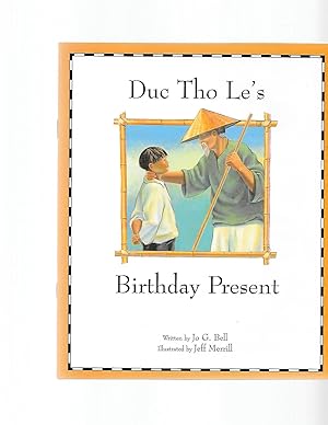 Imagen del vendedor de Duc Tho Le's Birthday Present a la venta por TuosistBook