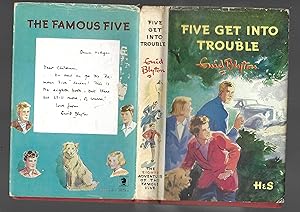 Imagen del vendedor de Five Get Into Trouble (The Eighth Adventure of the Famous Five) a la venta por SAVERY BOOKS