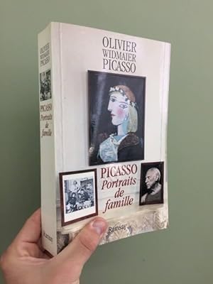 Seller image for Picasso, Portraits de Famille for sale by Books by Artists
