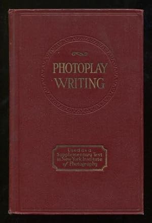 Imagen del vendedor de Photoplay Writing a la venta por ReadInk, ABAA/IOBA