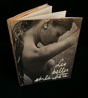 Seller image for LES BELLES ET LA BTE . for sale by Librairie Franck LAUNAI