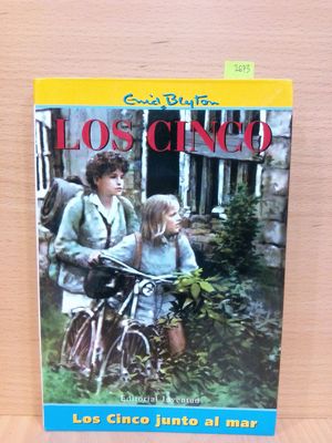 Seller image for LOS CINCO JUNTO AL MAR/THE FIVE GO DOWN TO THE SEA for sale by Librera Circus