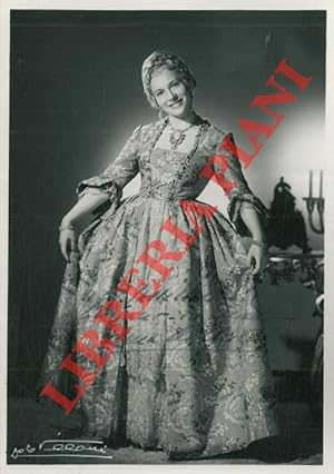 RIZZIERI Elena, soprano -