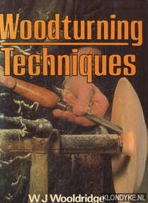 Seller image for Woodturning techniques for sale by Klondyke