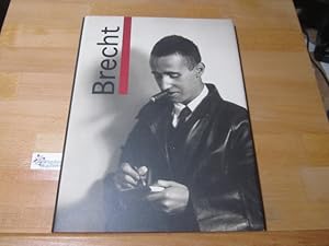 Image du vendeur pour Bertolt Brecht beim Photographen : Photographien. von. Hrsg. und mit einem Essay von Michael Koetzle mis en vente par Antiquariat im Kaiserviertel | Wimbauer Buchversand