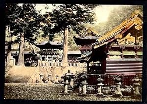 Nikko: Toshogu shrine, the Kamijinko sacred storehouse.