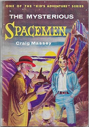 Immagine del venditore per The Mysterious Space Men venduto da Volunteer Paperbacks