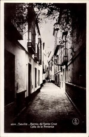 Bild des Verkufers fr Ansichtskarte / Postkarte Sevilla Andalusien Spanien, Barrio de Santa Cruz, Calle de la Pimienta zum Verkauf von akpool GmbH