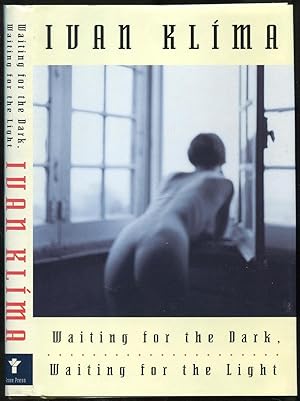 Imagen del vendedor de Waiting for the Dark, Waiting for the Light a la venta por Between the Covers-Rare Books, Inc. ABAA