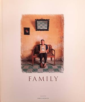 Seller image for Family. A Celebration of Humanity. Dutch edition/Nederlandstalige uitgave. Voorwoord James McBride. isbn 9789026924804 for sale by Frans Melk Antiquariaat