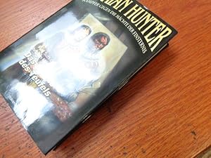 Bild des Verk�ufers f�r Dorian Hunter Neu, K�mpfer gegen die M�chte der Finsternis, Bd. 13 Das Bildnis des Teufels Gebundene Ausgabe 2004 von Christian Montillon zum Verkauf von suspiratio - online b�cherstube lic.phil h.b.