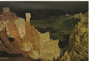 Canyons. Fotografiert von Eberhard Grames mit einem Text von Freddy Langer.