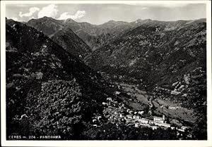 Bild des Verkufers fr Ansichtskarte / Postkarte Ceres Piemonte, Panoramaansicht der Ortschaft mit Umgebung, Gebirge zum Verkauf von akpool GmbH