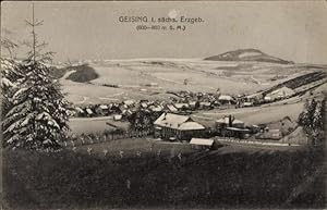 Bild des Verkufers fr Ansichtskarte / Postkarte Geising Altenberg Erzgebirge, Blick auf den Ort mit Umgebung im Winter zum Verkauf von akpool GmbH