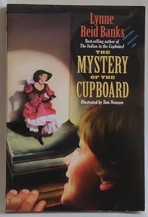 Image du vendeur pour The Mystery of the Cupboard (Avon Camelot Books) [Paperback] by Banks, Lynne . mis en vente par Sklubooks, LLC