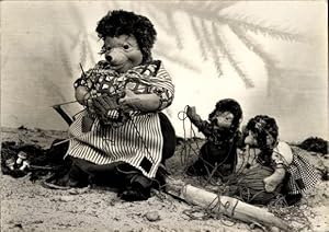 Bild des Verkufers fr Ansichtskarte / Postkarte Igelfrau beim Stricken, Igelkinder spielen mit der Wolle, Knstlerpuppen von Curt Meissner zum Verkauf von akpool GmbH