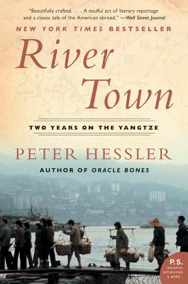 Seller image for River Town: Two Years on the Yangtze (Paperback or Softback) for sale by BargainBookStores