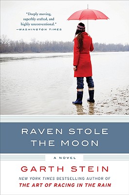 Imagen del vendedor de Raven Stole the Moon (Paperback or Softback) a la venta por BargainBookStores