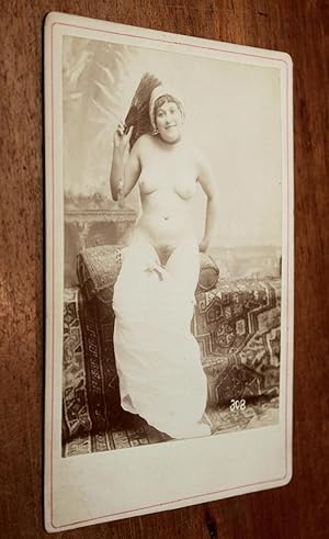 Rare curiosa grande photo nu féminin Belle Epoque femme nue noir et blanc