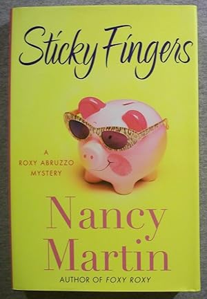 Bild des Verkufers fr Sticky Fingers: A Roxy Abruzzo Mystery zum Verkauf von Book Nook