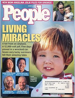 Seller image for People Magazine August 2002- Lauren Laframboise- Kate Hudson- Michael Jackson for sale by DTA Collectibles