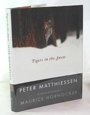 Bild des Verkufers fr Tigers in the Snow zum Verkauf von Town's End Books, ABAA