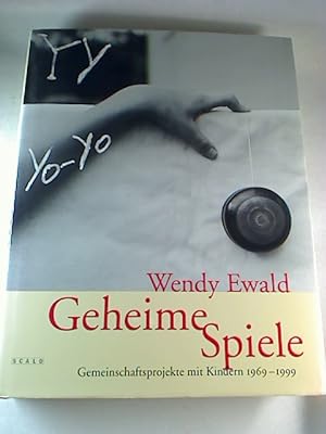 Seller image for Geheime Spiele. Gemeinschaftsprojekt mit Kindern 1969-1999. for sale by BuchKunst-Usedom / Kunsthalle