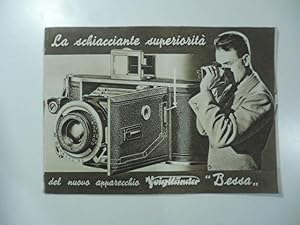 La schiacciante superiorita' del nuovo apparecchio Voigtlander Bessa. (Libretto pubblicitario mac...