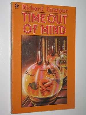 Immagine del venditore per Time Out of Mind venduto da Manyhills Books
