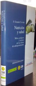 Image du vendeur pour Nutricin y salud. Mitos, peligros y errores de las dietas de adelgazamiento mis en vente par Librera La Candela