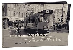 Image du vendeur pour Amsterdams Verkeer / Amsterdam Traffic mis en vente par Jeff Hirsch Books, ABAA