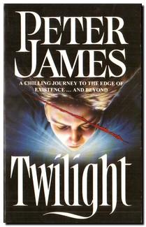 Immagine del venditore per Twilight venduto da Darkwood Online T/A BooksinBulgaria