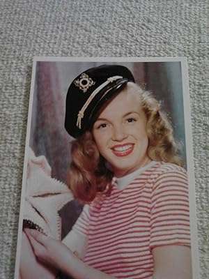 Bild des Verkufers fr Marilyn Monroe (Starfish) [Postcard] zum Verkauf von The Librarian's Books