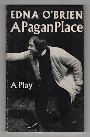 Imagen del vendedor de A Pagan Place Play a la venta por Sweet Beagle Books