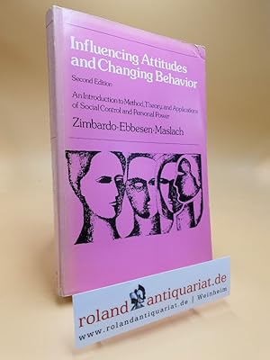 Immagine del venditore per Influencing Attitudes and Changing Behavior (Topics in Social Psychology) venduto da Roland Antiquariat UG haftungsbeschrnkt
