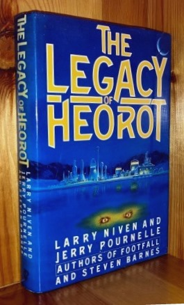 Imagen del vendedor de The Legacy Of Heorot: 1st in the 'Heorot' series of books a la venta por bbs