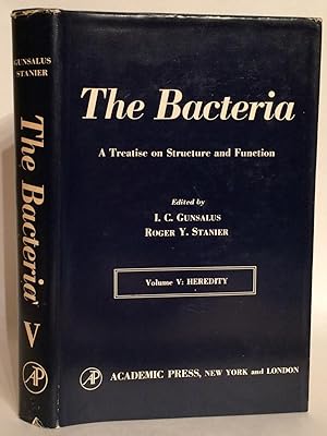 Bild des Verkufers fr The Bacteria. A Treatise on Structure and Function. Volume V: Heredity. zum Verkauf von Thomas Dorn, ABAA
