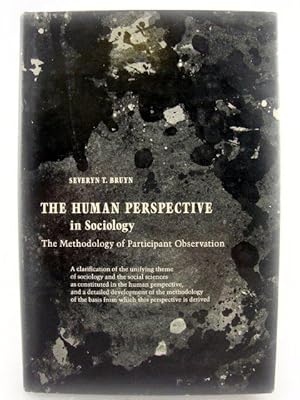 Bild des Verkufers fr The Human Perspective in Sociology: The Methodology of Participant Observation zum Verkauf von PsychoBabel & Skoob Books