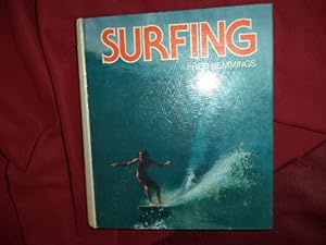 Imagen del vendedor de Surfing. a la venta por BookMine