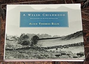 Immagine del venditore per A Welsh Childhood venduto da Makovski Books
