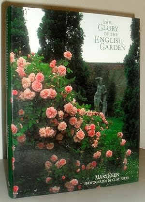 Bild des Verkufers fr The Glory of the English Garden zum Verkauf von Washburn Books