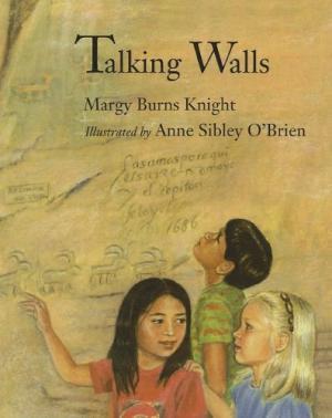 Imagen del vendedor de Talking Walls a la venta por zenosbooks