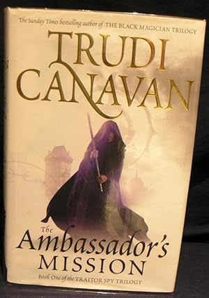 Immagine del venditore per The Ambassador's Mission: Book 1 of the Traitor Spy venduto da powellbooks Somerset UK.