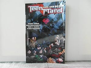 Bild des Verkufers fr Teen Titans Vol. 5: Life and Death zum Verkauf von Bidonlivre