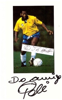 Seller image for PELE (Edson Arantes do Nascimento, 1940-2022) brasilianische Fuballlegende, 3-facher Weltmeister, gemeinhin als bester Fuballspieler aller Zeiten bezeichnet, von 1995 bis 1998 brasilianischer Sportminister for sale by Herbst-Auktionen