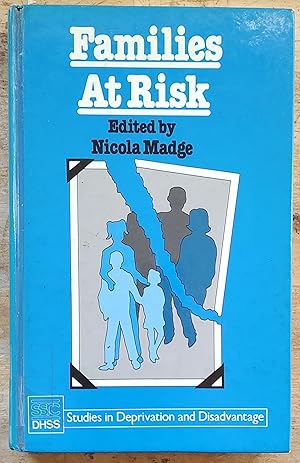 Immagine del venditore per Families at Risk (Studies in Deprivation & Disadvantage) venduto da Shore Books