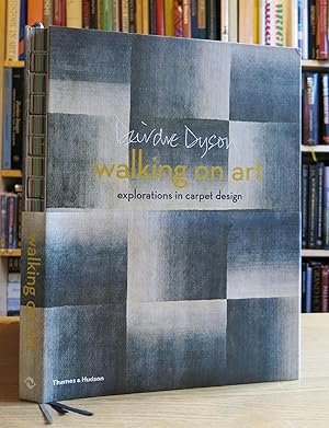 Immagine del venditore per WALKING ON ART: EXPLORATIONS IN CARPET DESIGN venduto da Worlds End Bookshop (ABA, PBFA, ILAB)